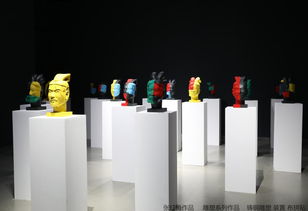 張紅梅 傳統(tǒng)與創(chuàng)新的交織——探析工藝美術(shù)設(shè)計(jì)的當(dāng)代實(shí)踐